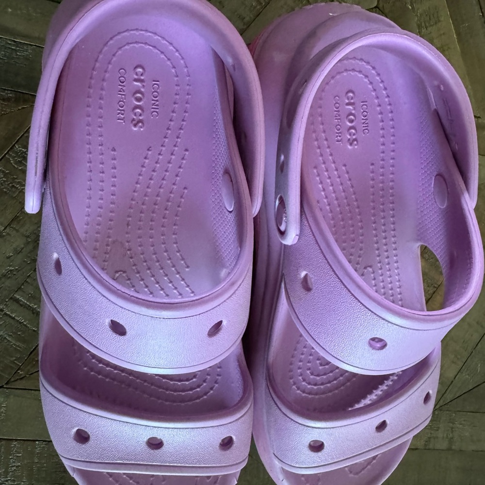 CROCS Light Purple Sandals - Picture 3 of 3